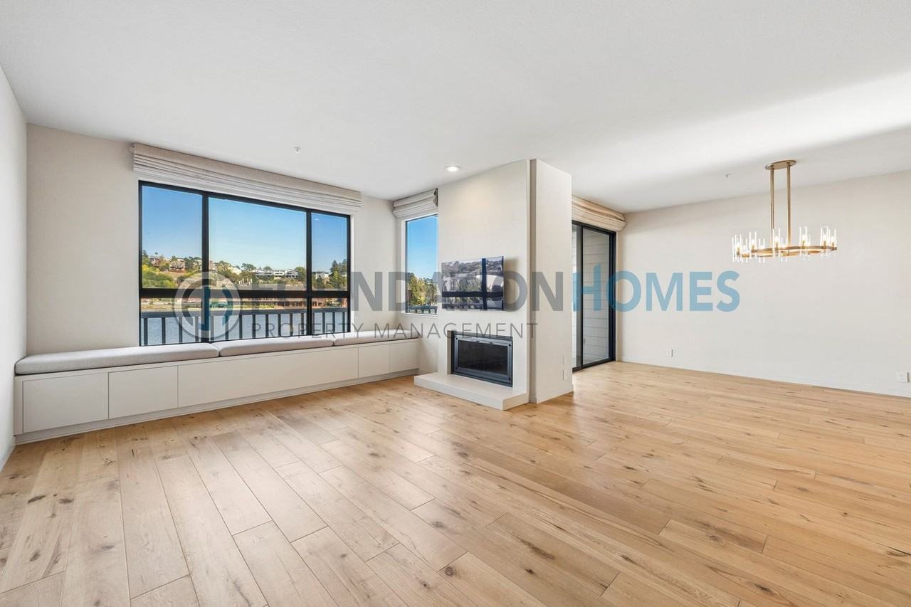 6058 Shelter Bay Ave - Photo 2 of 23