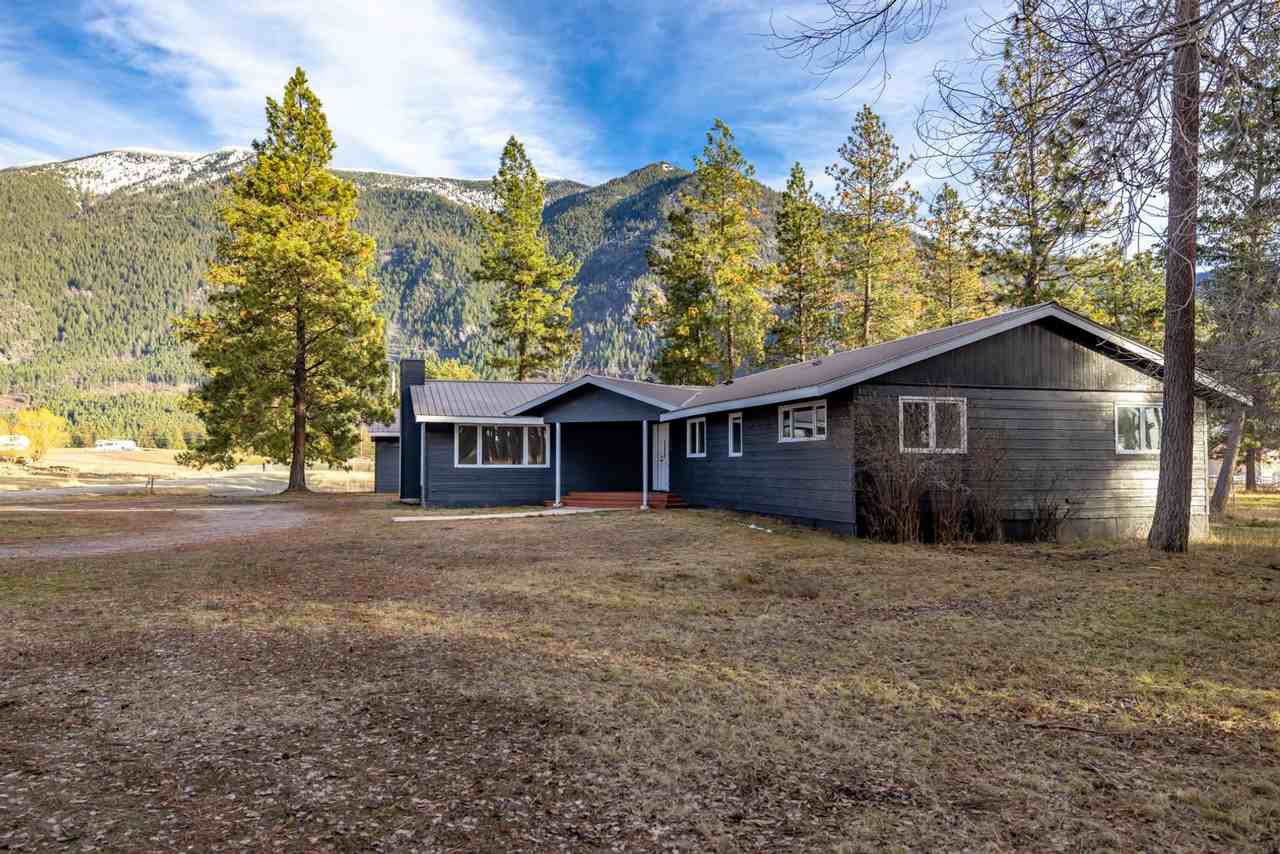 295 Jensen Rd - Photo 2 of 50