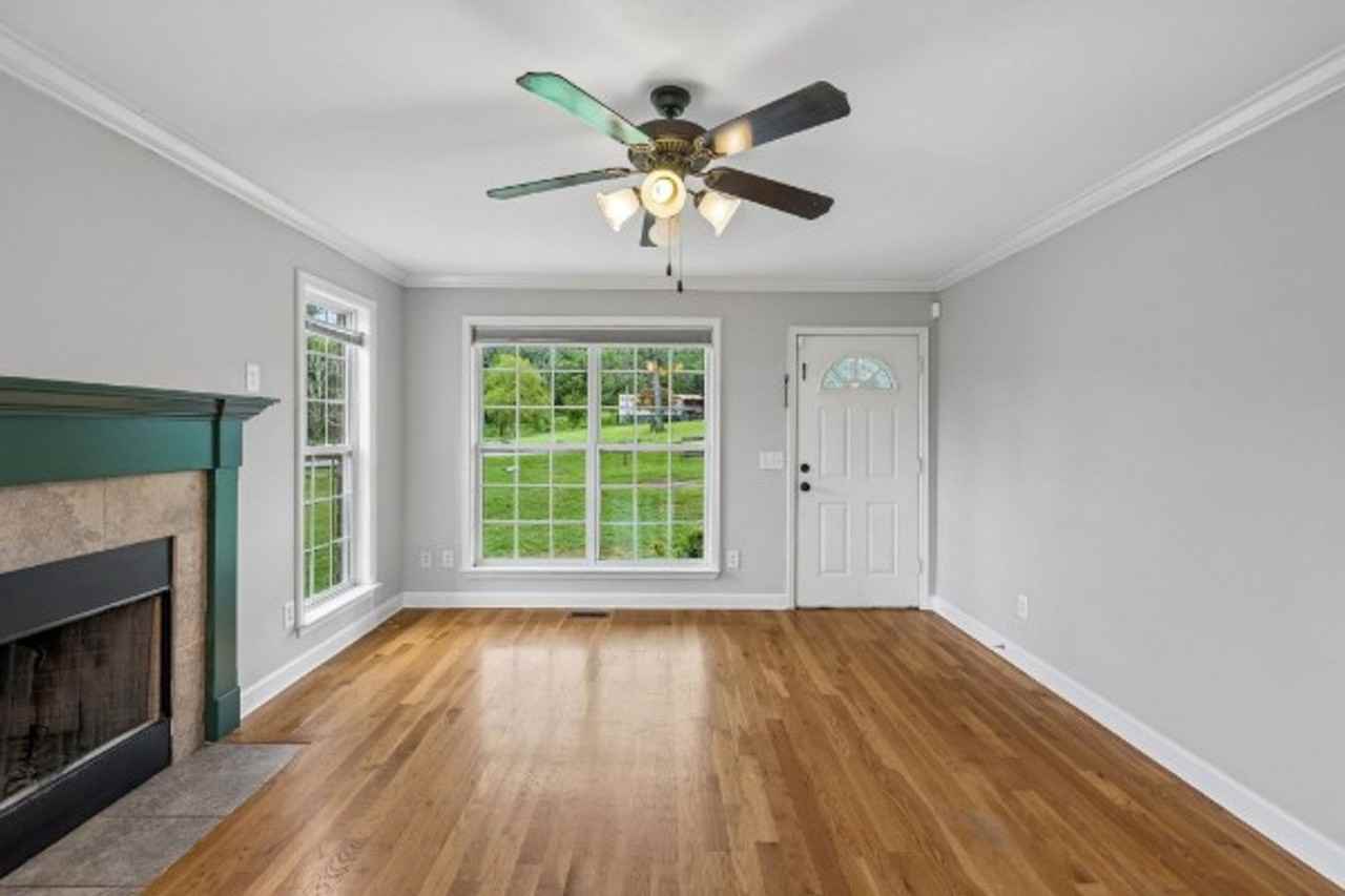 2258 Eastover Rd - Photo 6 of 43
