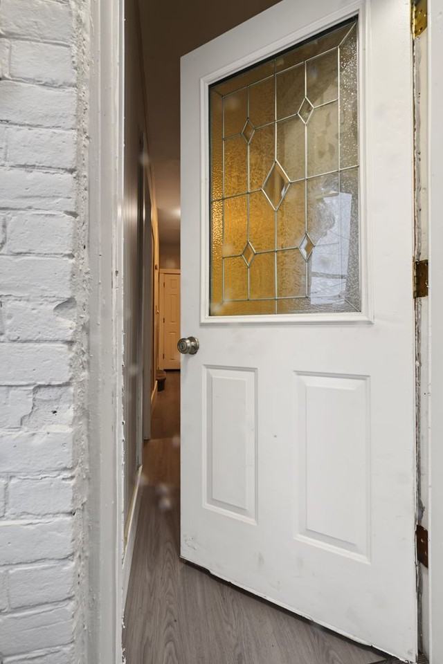 97 Newton St - Photo 2 of 24