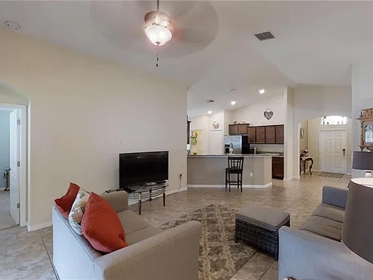 3260 Berwick Ln - Photo 5 of 14