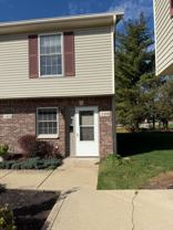 3350 S Oaklawn Cir - Photo 1 of 1