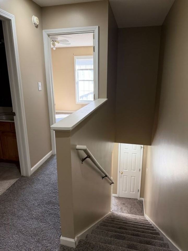3350 S Oaklawn Cir - Photo 7 of 12