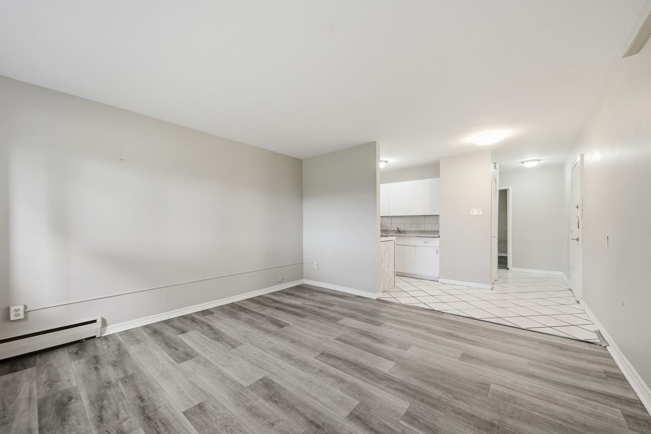 153 Godfrey Drive #1 - Photo 6 of 14