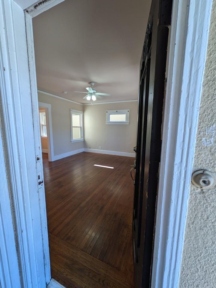 1010 Marin Street #1010A - Photo 5 of 15