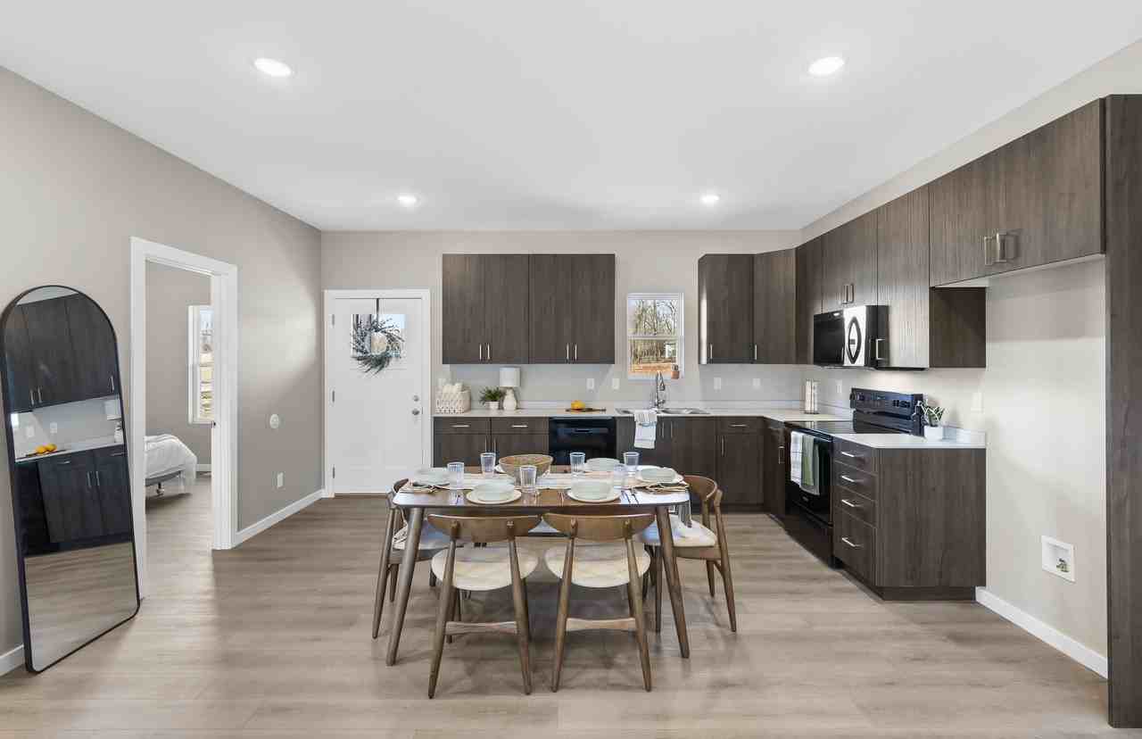 4961 W Minota St #1 - Photo 4 of 10