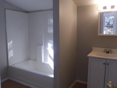 710 Belleaire Ave #A - Photo 5 of 10