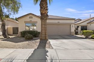 3243 E Maldonado Dr - Photo 1 of 1