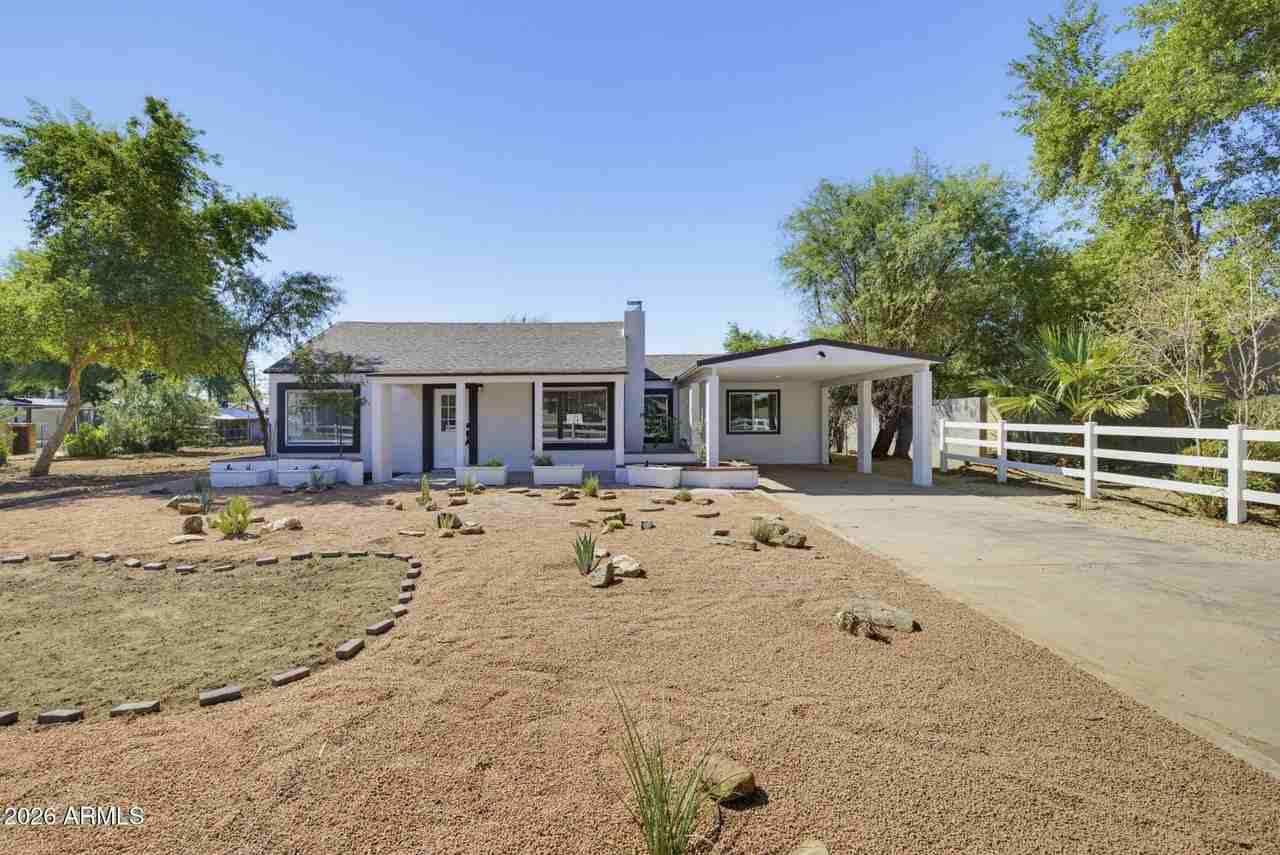 2241 W Morten Ave - Photo 2 of 48