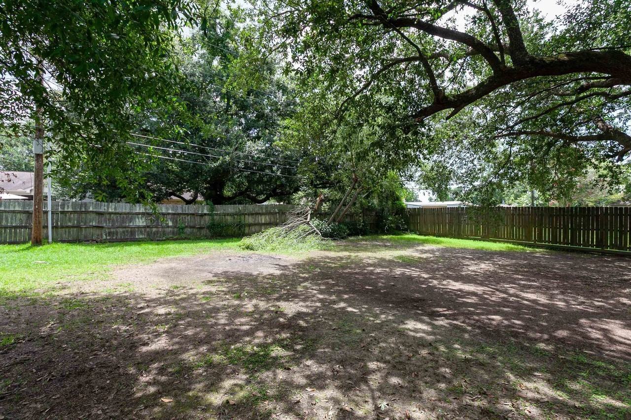 5279 Highlander - Photo 3 of 26