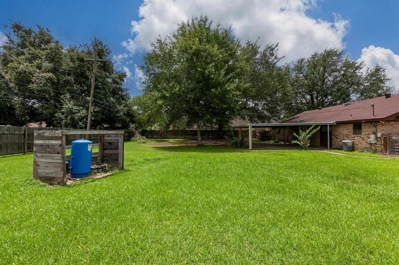 5279 Highlander - Photo 5 of 26