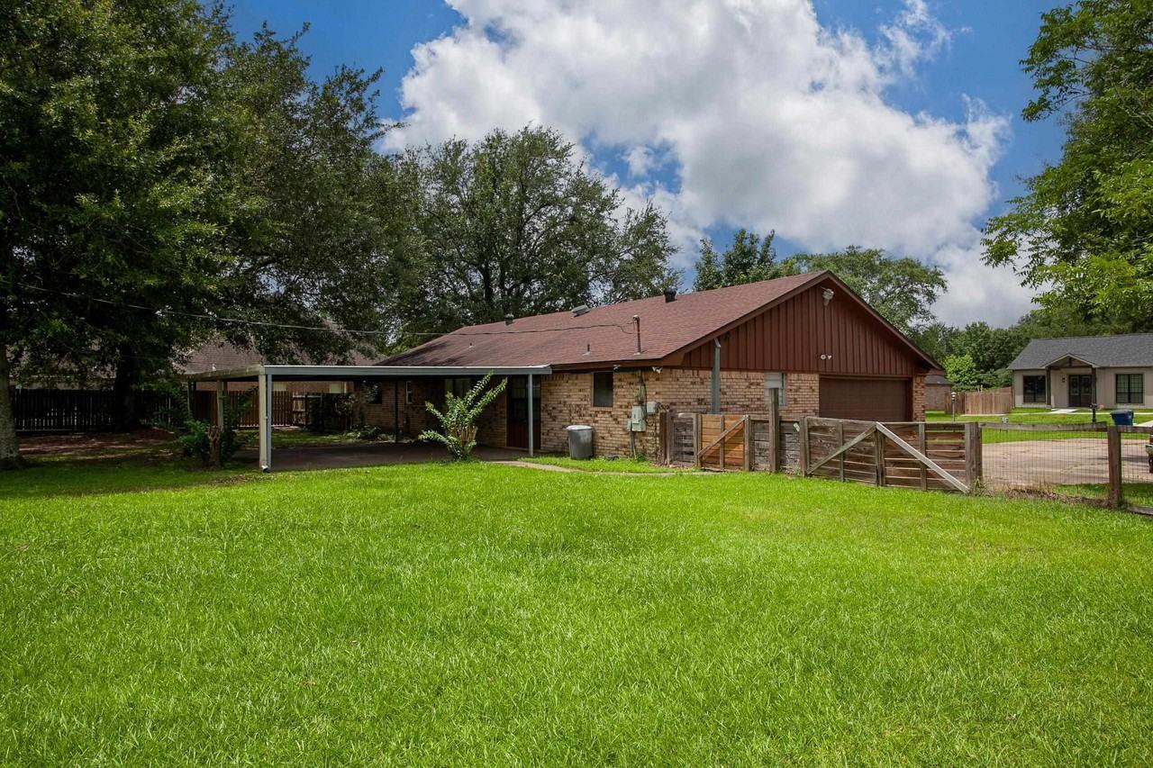 5279 Highlander - Photo 6 of 26