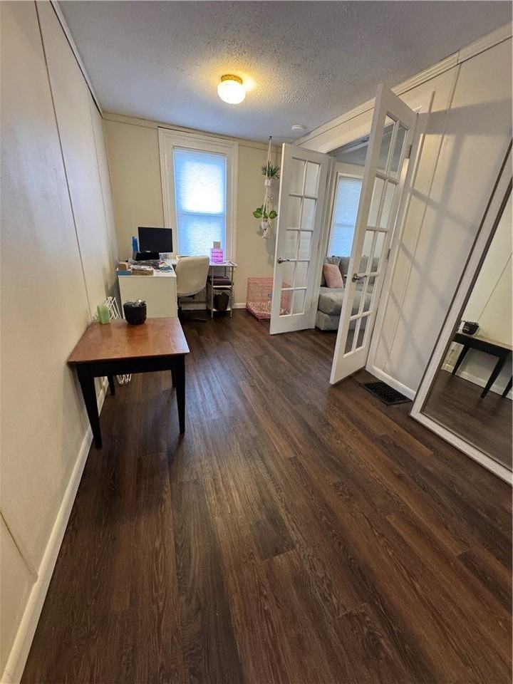 65 Atkinson St - Photo 5 of 22
