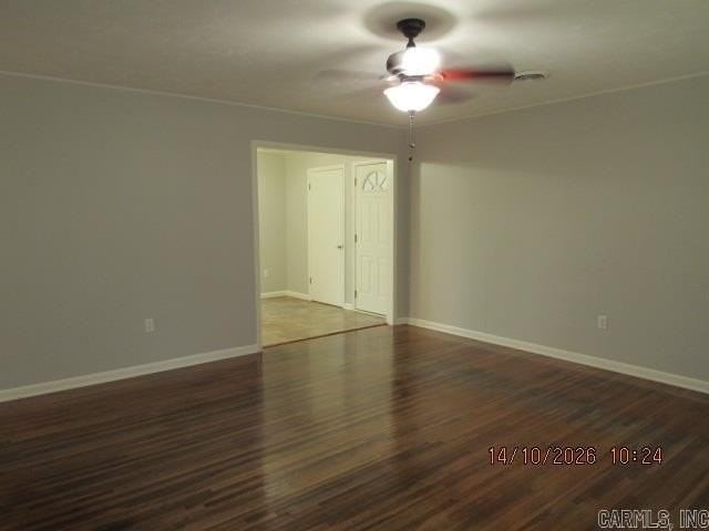 2407 Meadow Dr - Photo 4 of 17