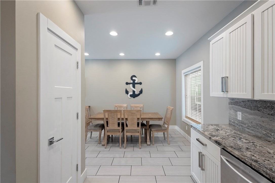 14308 Ridley Way - Photo 3 of 23