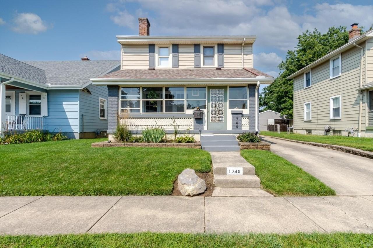 1749 King Ave - Photo 2 of 28