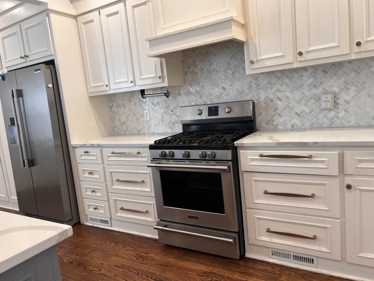 1816 Nw 17th St #1 - Photo 3 of 23