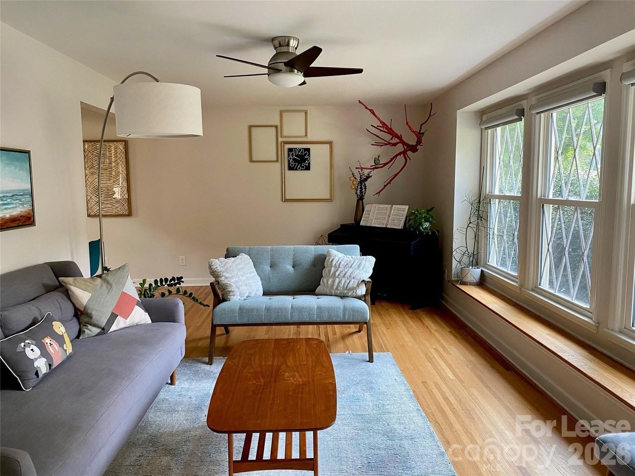 3810 Stokes Ave - Photo 3 of 31