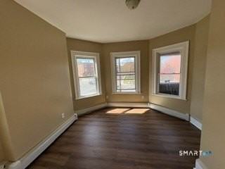 556 Zion St - Photo 2 of 6