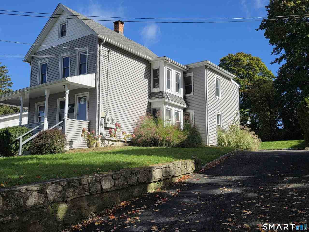 47 Jefferson Ave - Photo 2 of 23