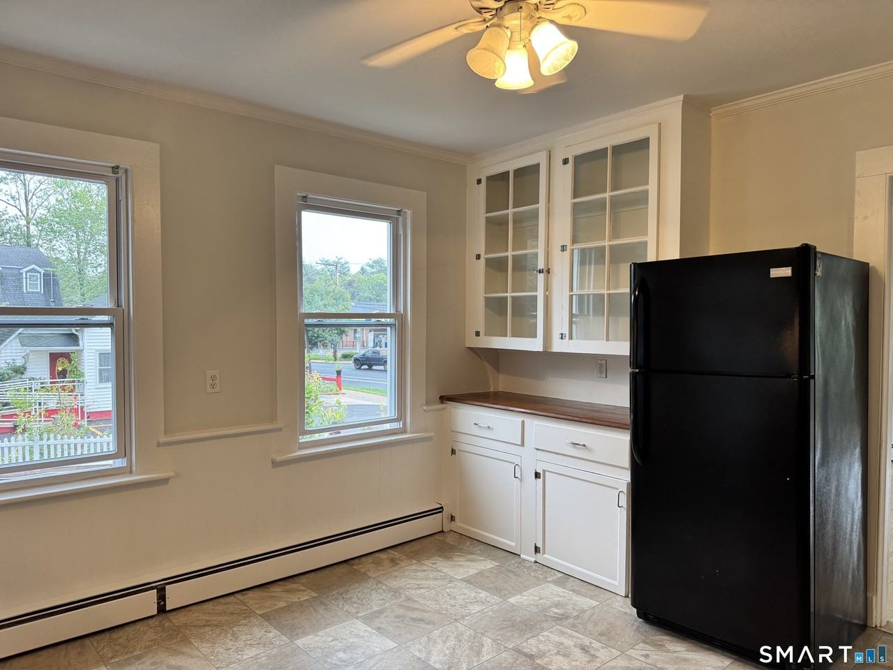 462 Main St #2ndFL - Photo 3 of 19