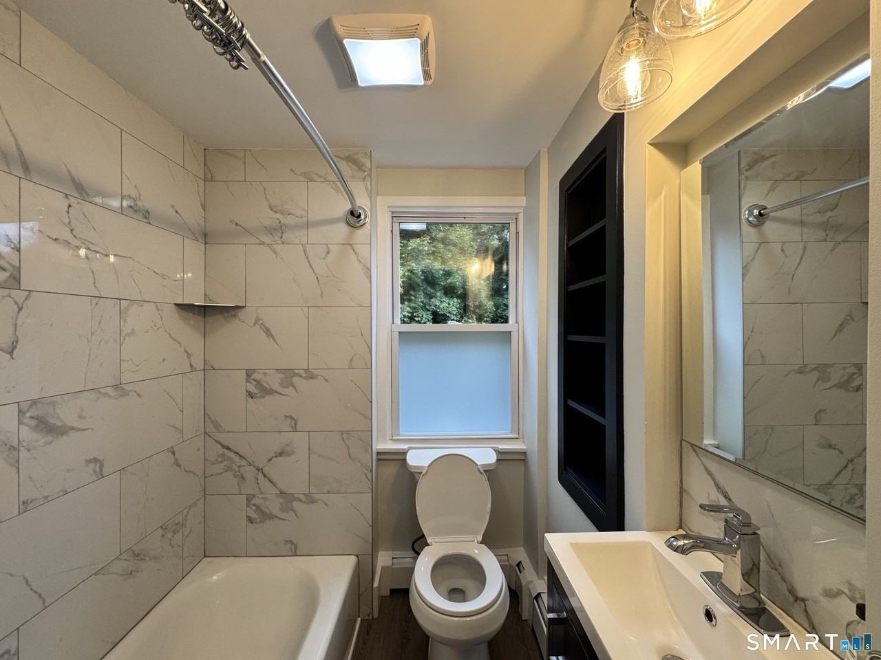 462 Main St #2ndFL - Photo 5 of 19