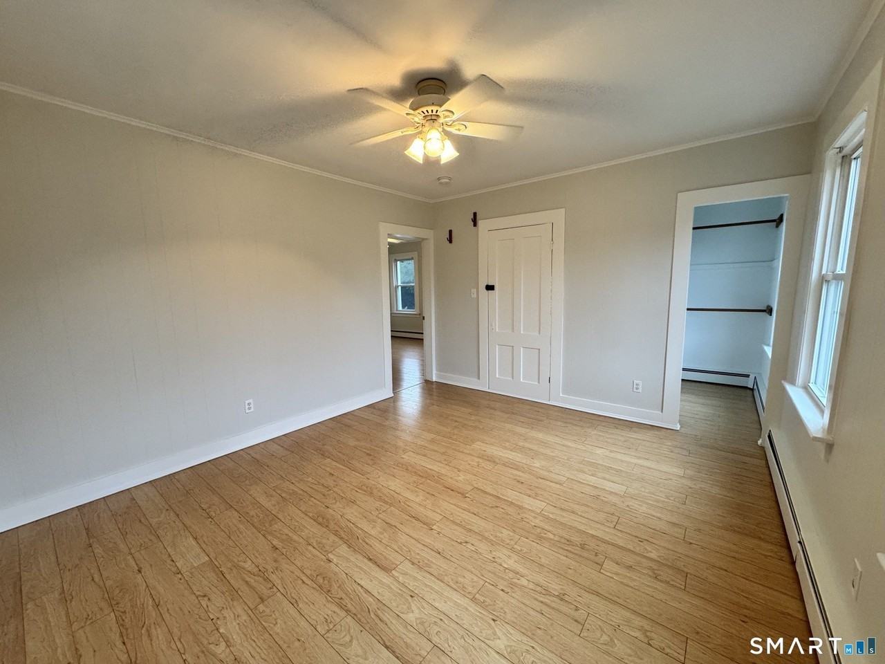 462 Main St #2ndFL - Photo 6 of 19
