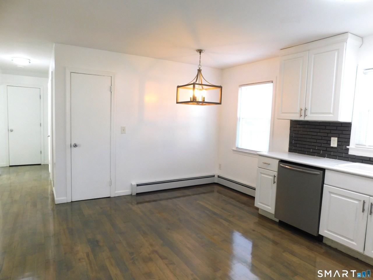 24 Dayton Rd - Photo 4 of 12