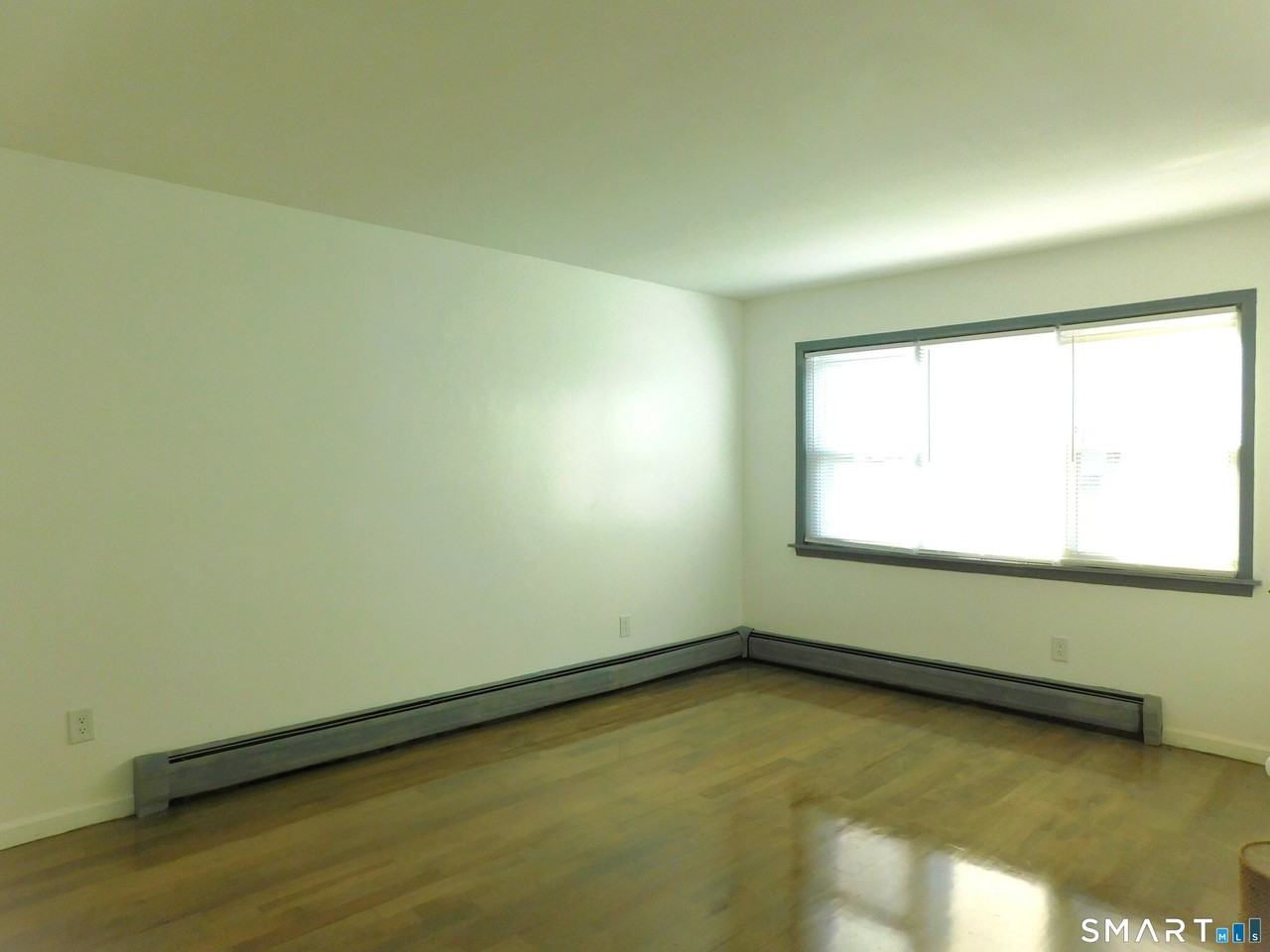 24 Dayton Rd - Photo 5 of 12