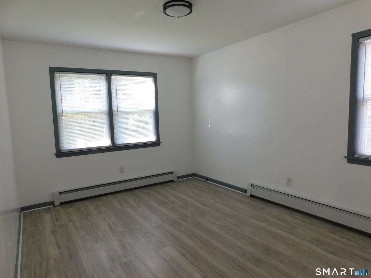 24 Dayton Rd - Photo 7 of 12