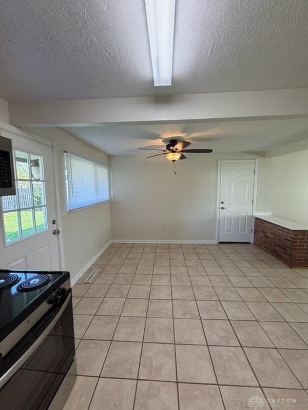 4839 Powell Rd - Photo 7 of 17