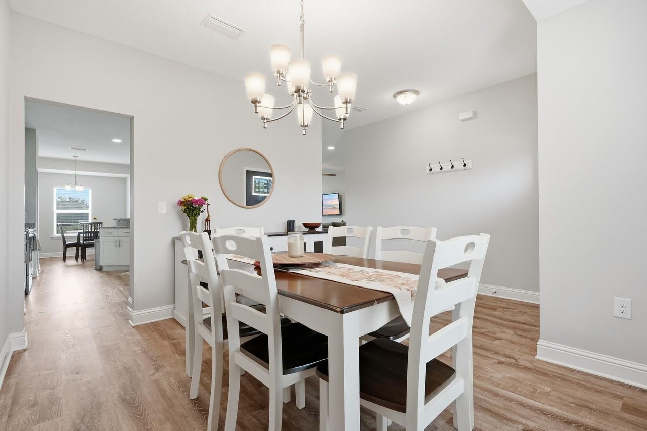 5302 Moore Loop - Photo 7 of 41
