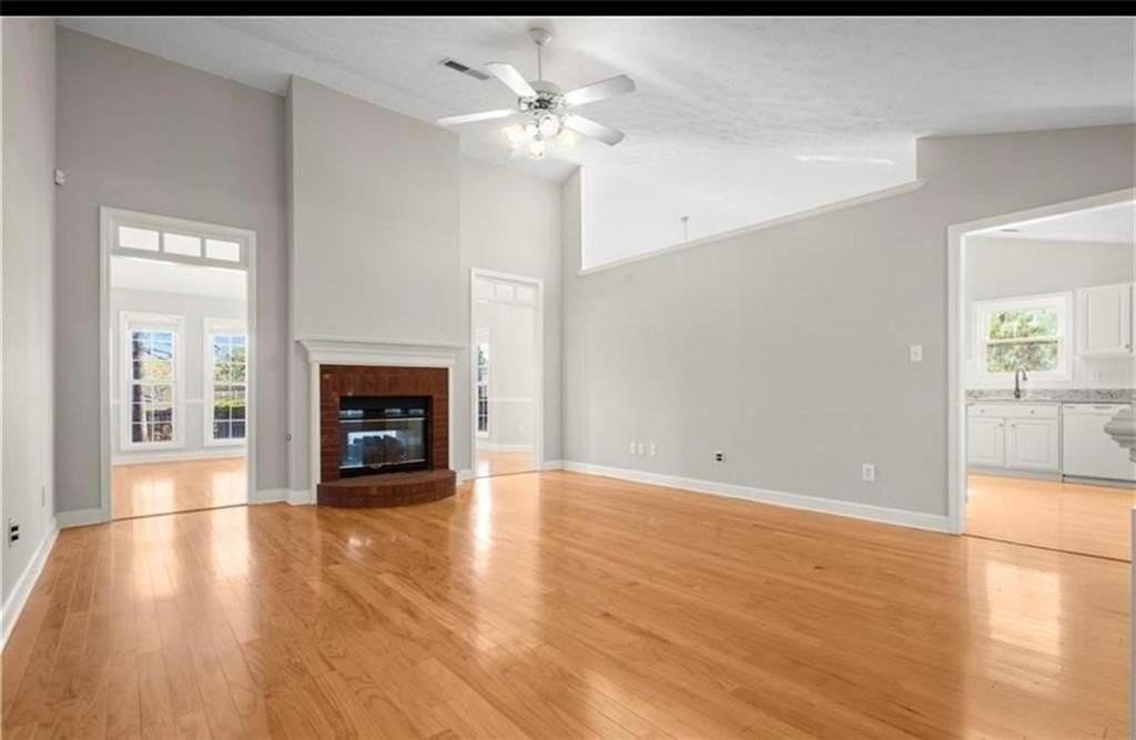 1840 Heatherton Rd - Photo 4 of 7