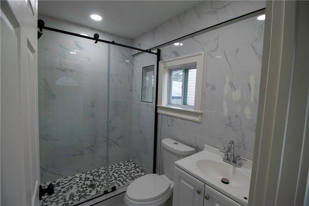 1292 Monfort Rd - Photo 5 of 18