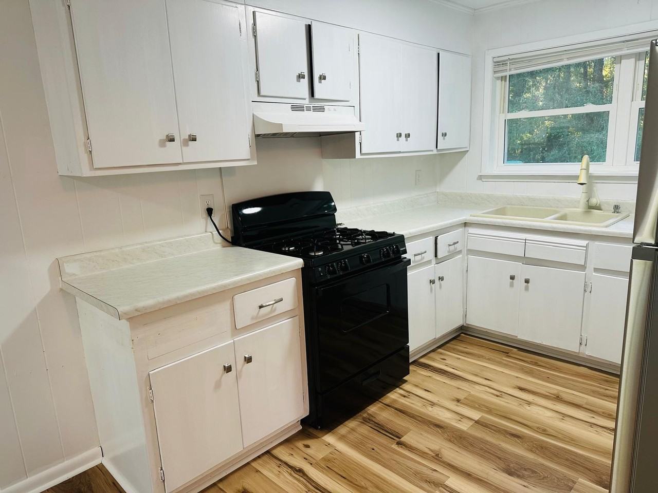 15317 Anderson Dr #1 - Photo 2 of 10
