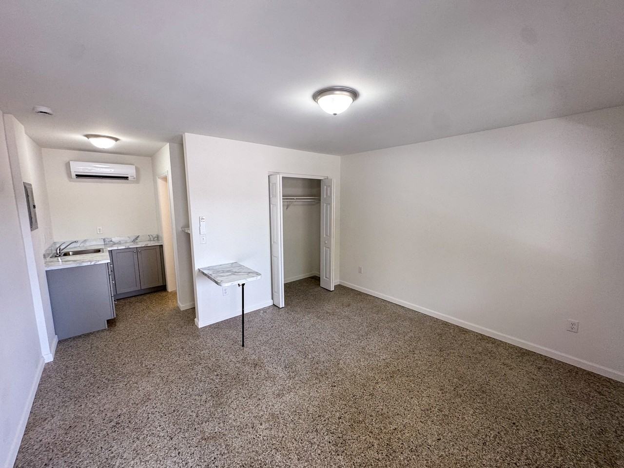 1595 Soco Road - 5Apartment 5 #5 - Photo 2 of 15
