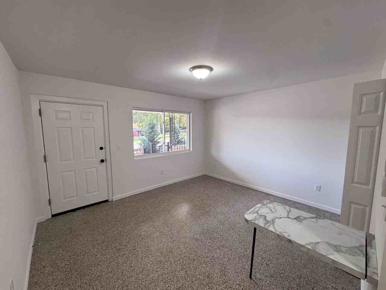 1595 Soco Road - 6Apartment 6 #6 - Photo 3 of 15