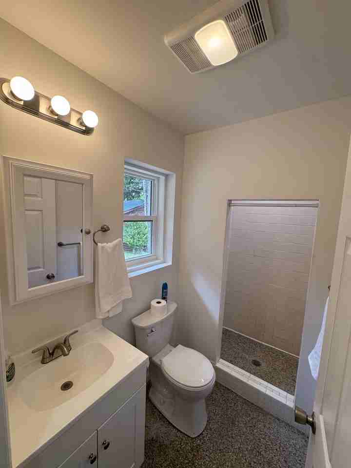 1595 Soco Road - 7Apartment 7 #7 - Photo 5 of 15