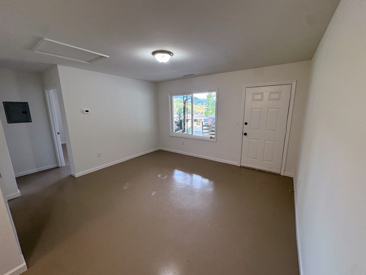 1595 Soco Road - 10Apartment 10 #10 - Photo 3 of 17