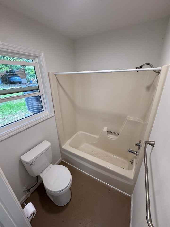 1595 Soco Road - 10Apartment 10 #10 - Photo 5 of 17