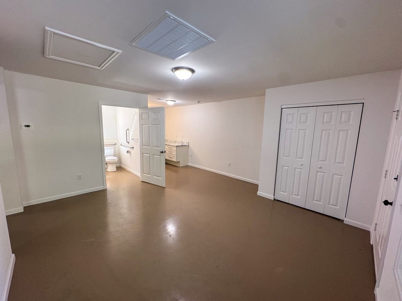 1595 Soco Road - 12Apartment 12 #12 - Photo 3 of 17