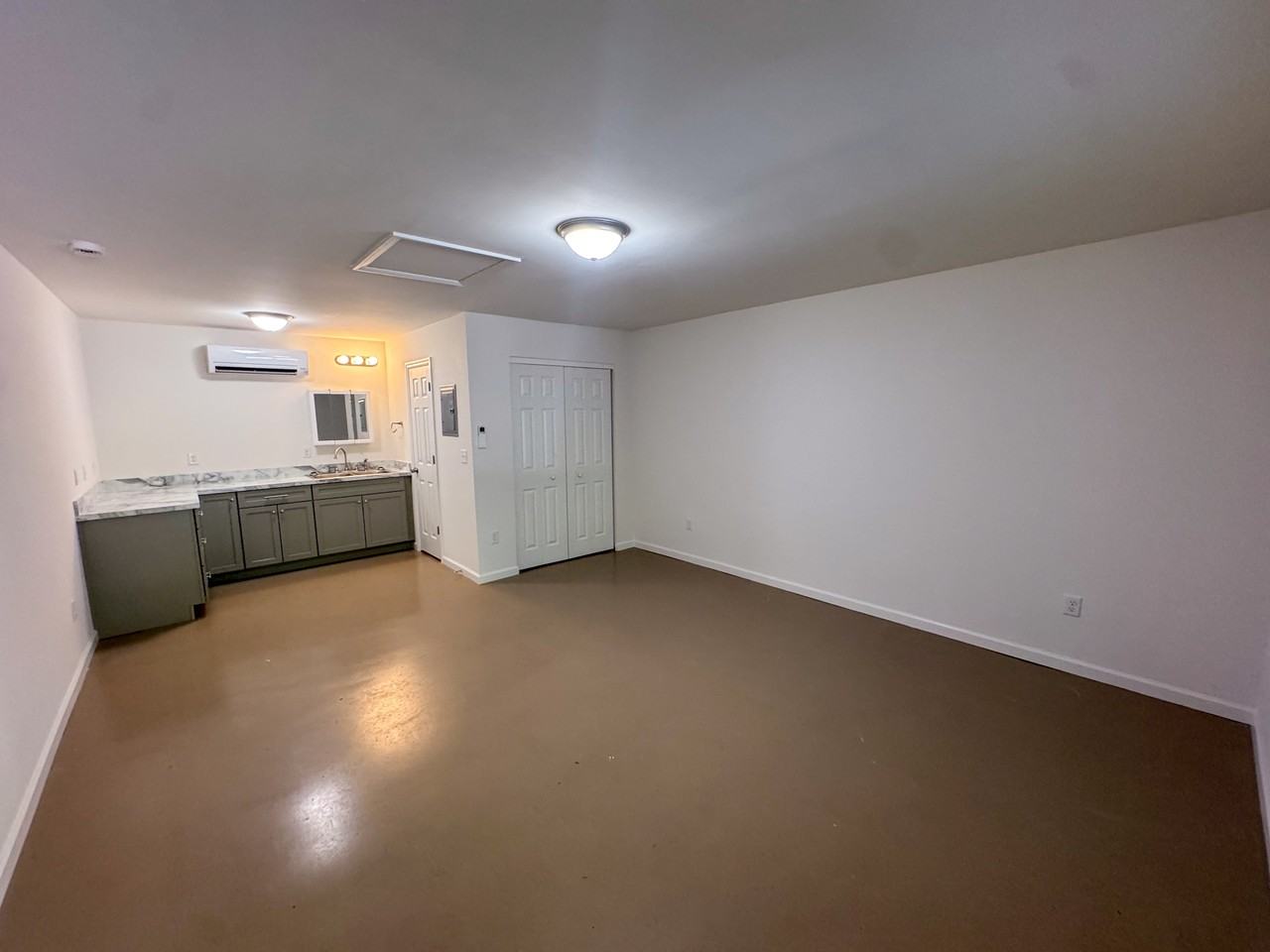 1595 Soco Road - 14Apartment 14 #14 - Photo 2 of 15