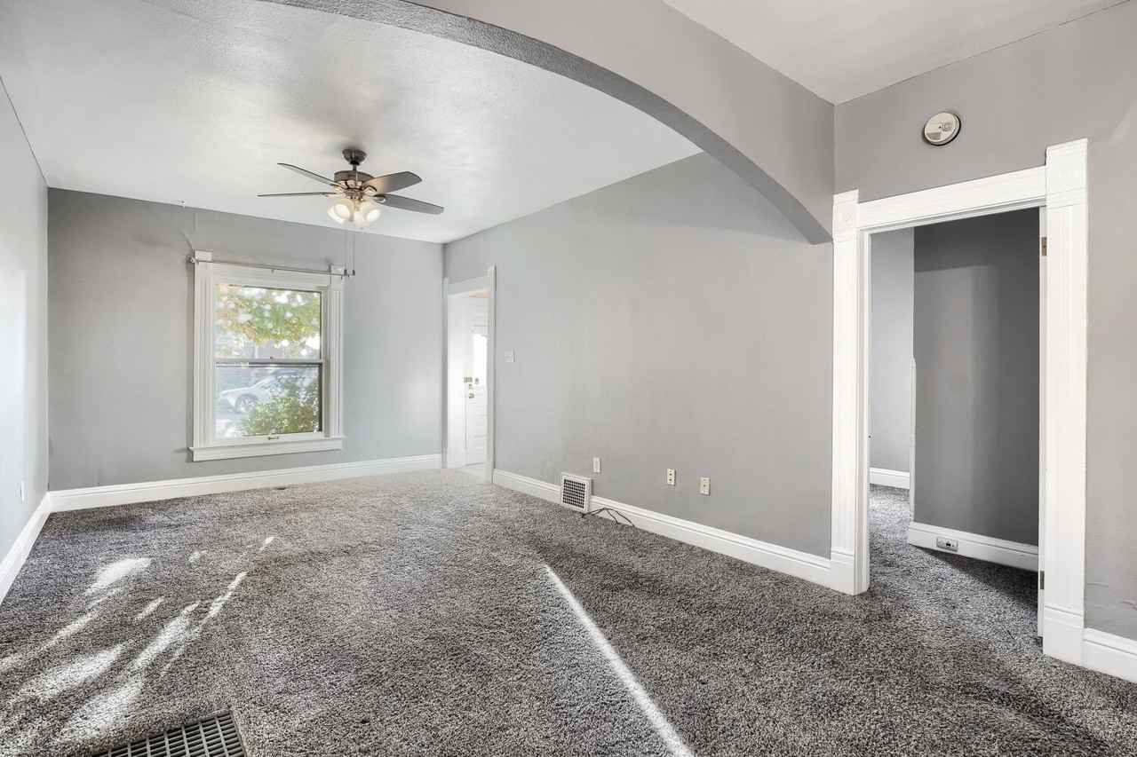 1417 S Pearl St #1 - Photo 5 of 29
