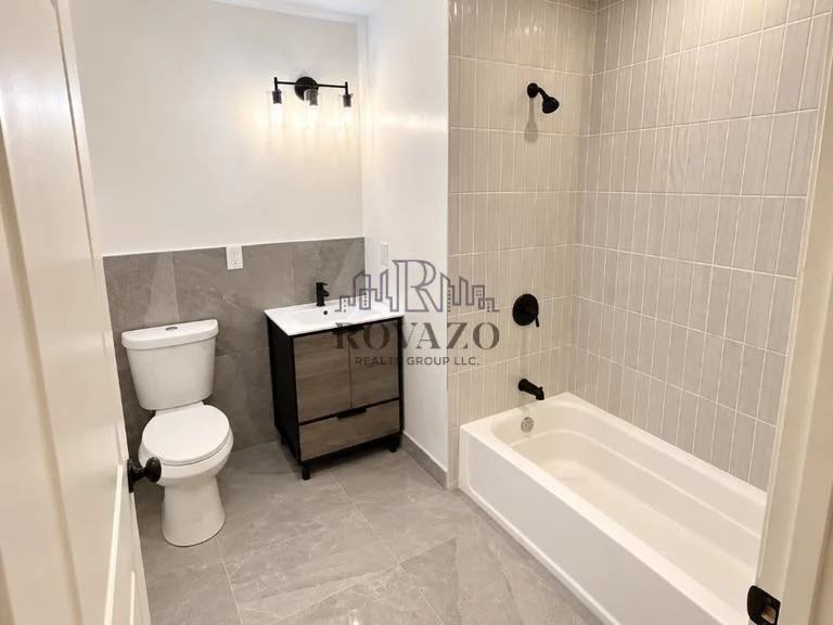 161 Prospect Street #1A - Photo 2 of 9