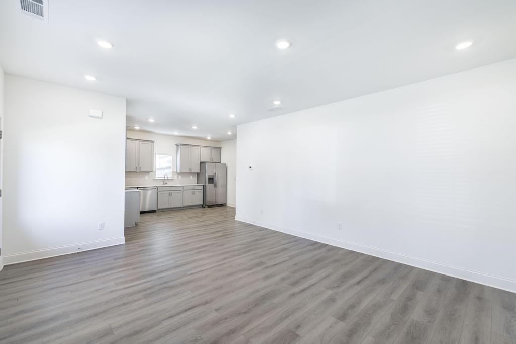 111 Prospect Ave #1 - Photo 6 of 29