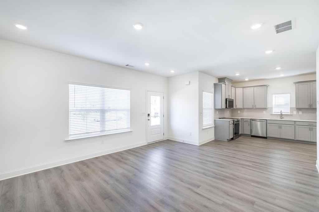 111 Prospect Ave #1 - Photo 7 of 29