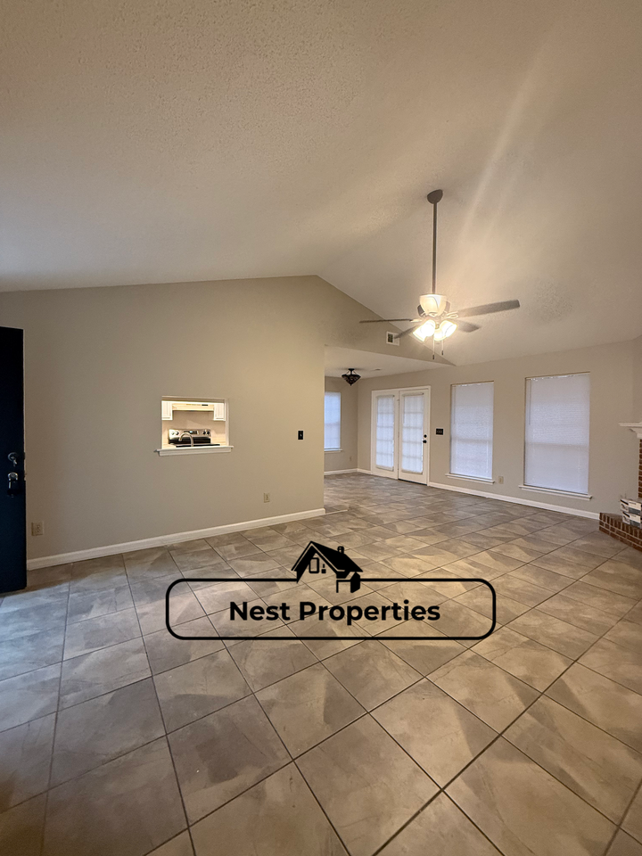 300 Barger Cir #1 - Photo 4 of 7