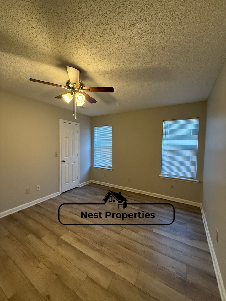 300 Barger Cir #1 - Photo 7 of 7