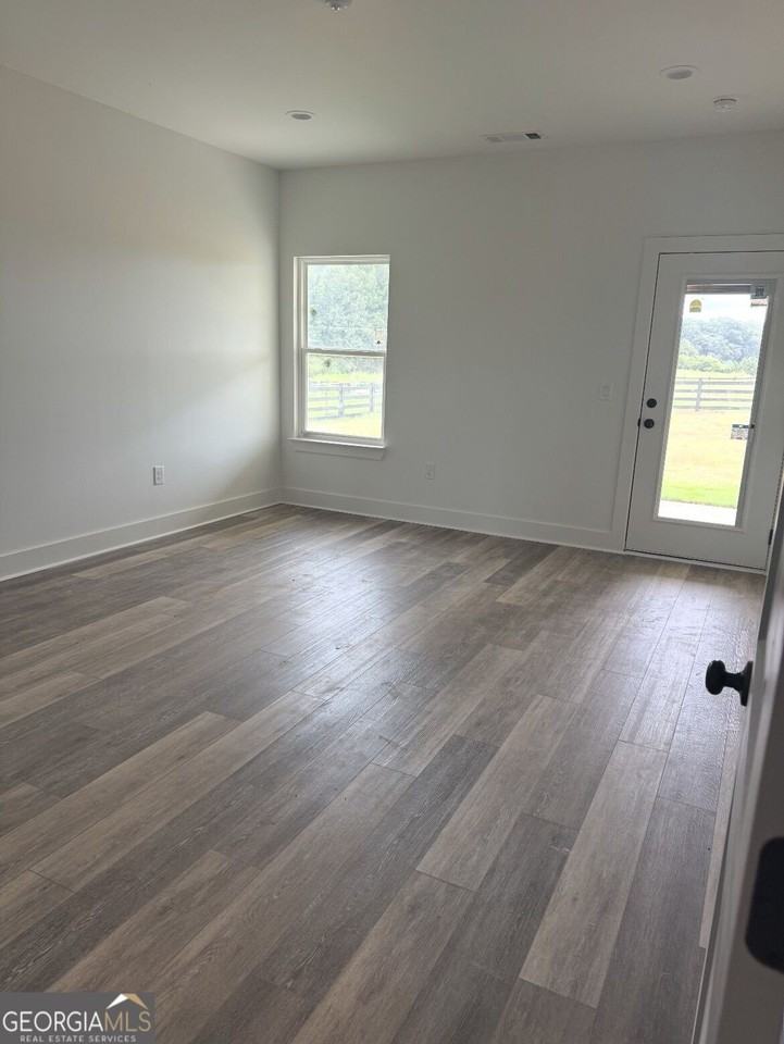 1344 Perkins Rd - Photo 5 of 13