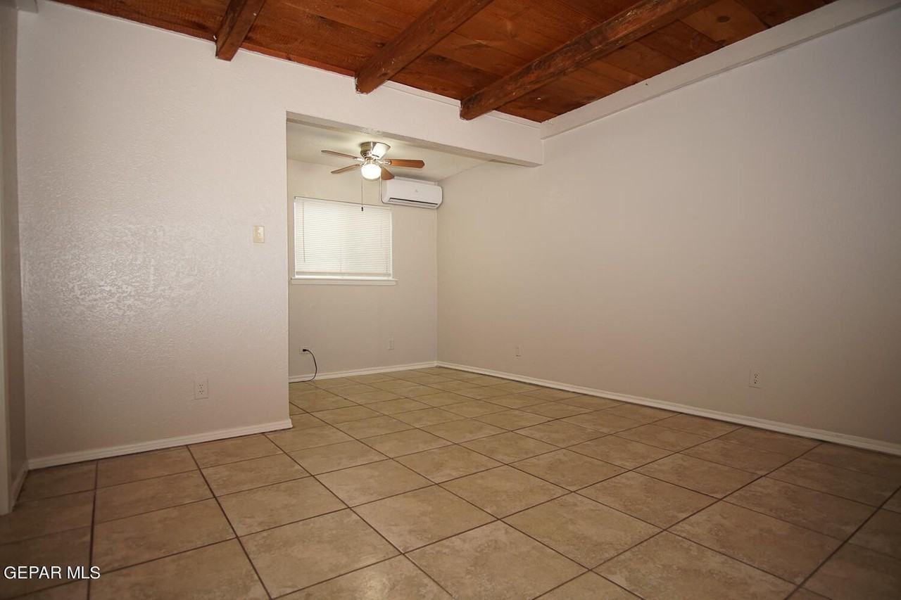 3624 Keltner Ave #6 - Photo 4 of 11